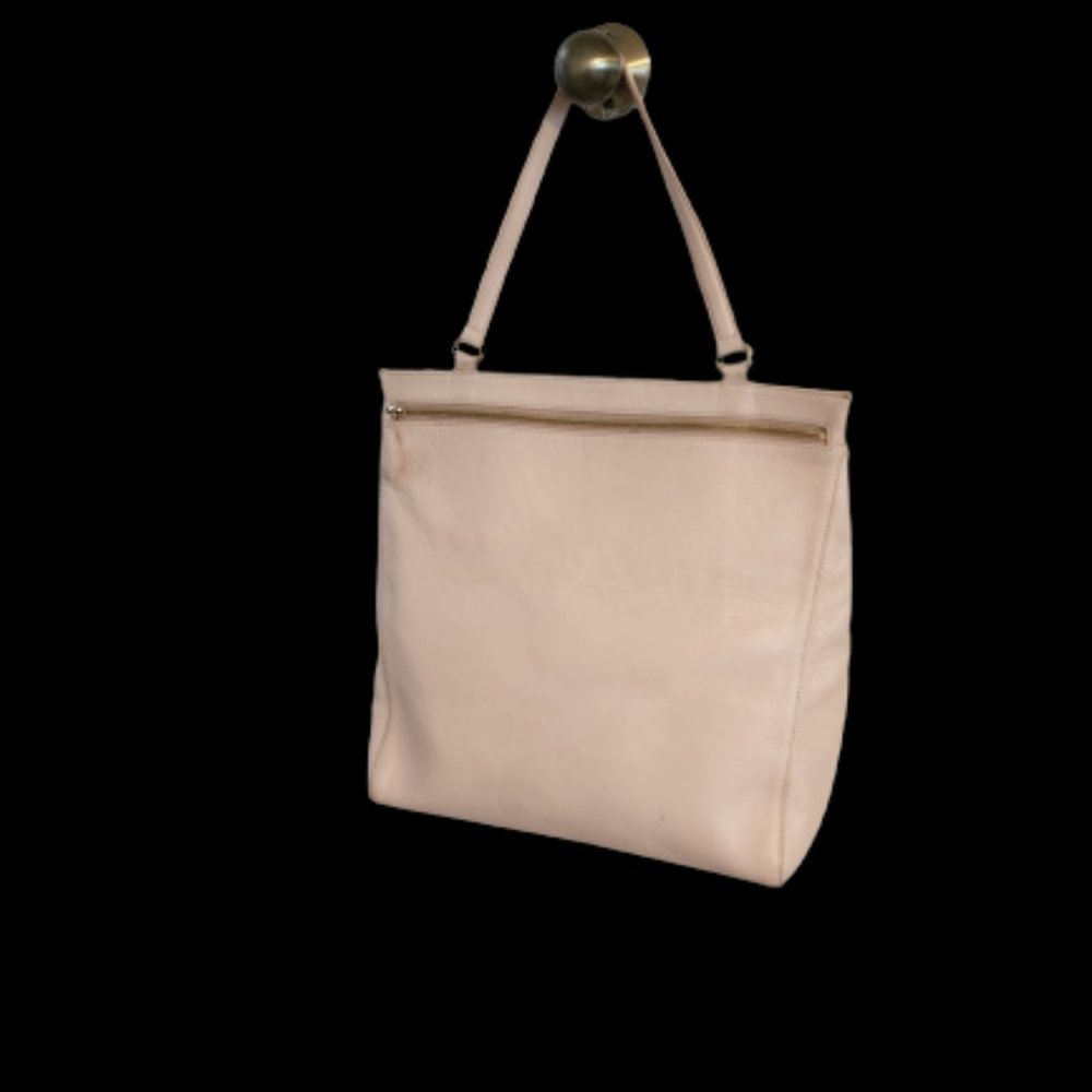 Made in Italy. LIGHT PINK SOFT LEATHER BIG SIZE SATCHEL SHOULDER BAG by LIA NUMA